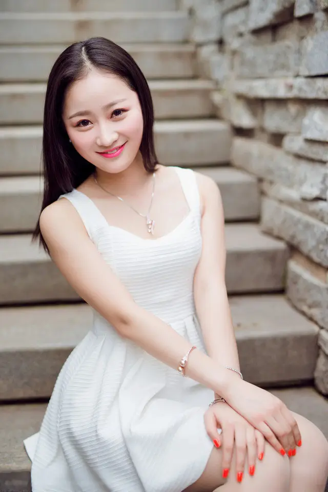 德宏温州私人伴游商务伴游乔妹的联系方式！