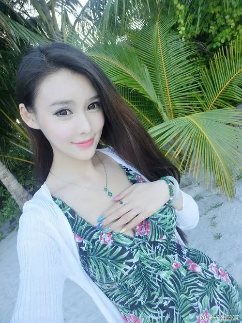 德宏柳州伴游张莉
