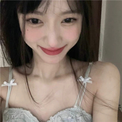 德宏伴游女生楚方方的资料